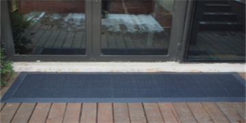 What are the characteristics of wear-resistant floor mats? How to maintain and clean?